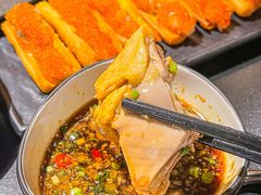 -鲜入唯煮·港式海鲜牛肉火锅(金宝街店)