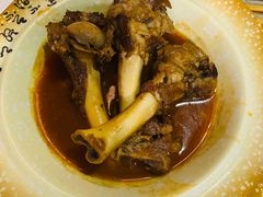 -羊家胡同·龙虾烧烤火锅(龙汇路店)