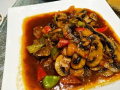 -天山集市(和家乐广场店)