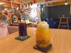 -84那年咖啡馆(李沧万达店)