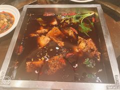 深水大鱼头-张大胡子鱼头火锅酒楼(长益路店)