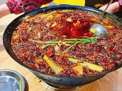 -鸿顺老铁锅美蛙鱼府(解放碑店)