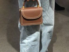 -URBAN REVIVO(佛山南海万达广场店)