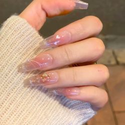 -悦指间美甲美睫