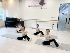 -星光舞蹈艺术中心