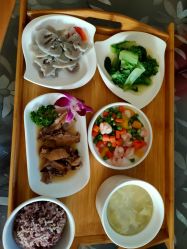 -卓玥国际月子会所(罗山路店)