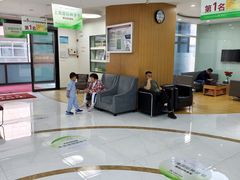 -雅悦齿科(顾村公园店)