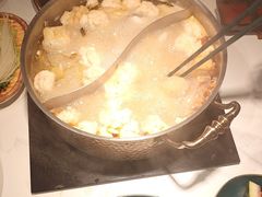 -椰子湾·海南火锅·糟粕醋·椰子鸡(正大广场店)