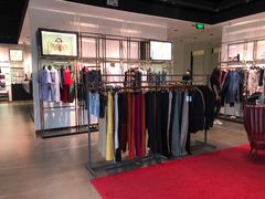 -Gucci(首创奥特莱斯店)