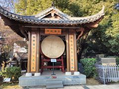 -绳金塔