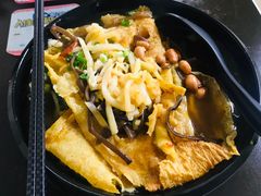 -莫老爷·正宗桂林米粉(南油店)