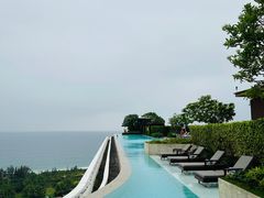 -瑰丽酒店·海吧·天际下午茶·现场DJ·天台酒吧