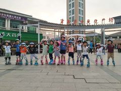-乐翔轮滑(中庚漫游城店)