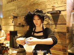 -星巴克(武康路店)