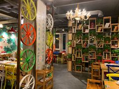大堂-小小河边鱼(天润城店)