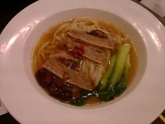 -康师傅私房牛肉面(马泉营奥莱店)