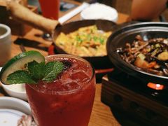 -云海肴·汽锅鸡·云南菜(天山百盛优客店)