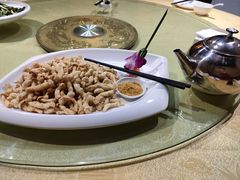 -白鹿苑蒙餐(鄂温克宾馆店)