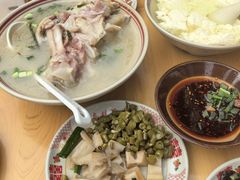-老方桌烂蹄花川菜馆(九龙坡店)