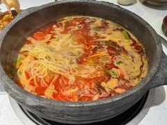 -贵府酸汤牛肉火锅·贵州老字号(飞山街店)