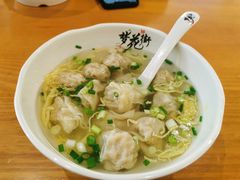 鲜肉小馄饨-梦花街馄饨店(中华苑店)