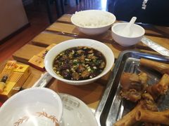 -聚首堂·特色小吃·肘子(什刹海德胜门店)