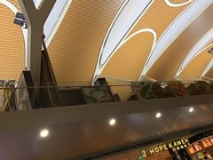 -上海浦东国际机场-T2航站楼