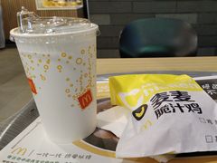 -麦当劳(金稻田路餐)
