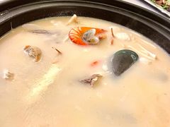 -梦都海鲜酒家(万达广场江桥店)