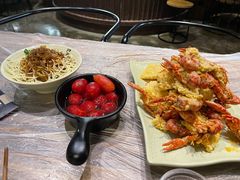 -巴厘龙虾·榜首油焖大虾(音乐学院·沿江酒馆店)