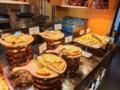 -黑金·寻焰自助百汇·烤肉·火锅(中街店)