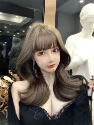 -东秀护肤造型
