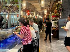 -梅园国际大酒店·自助餐厅(光明港店)