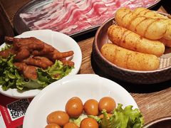 -巴卤社老火锅(财富店)