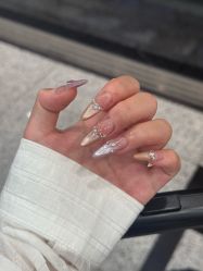 -斯馨·健康美甲美睫