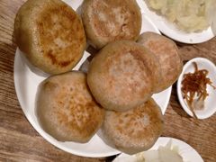 -清真吴记门钉肉饼·喜多利
