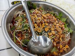 -周良天山牛杂城(天山路总店)