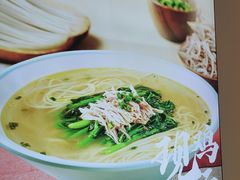 -小杨生煎(金山百联购物中心3楼店)