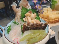 -海上明月海鲜火锅 鲜切牛肉
