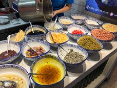 -八一路好吃街(雨田商务大厦店)