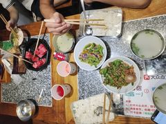 -湘下佬·老长沙吃货铺(酃湖万达店)