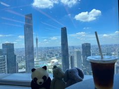-及象咖啡Air·360度俯瞰广州塔(北塔68F店)