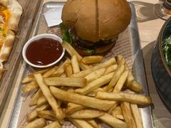 -LENBACH兰巴赫西餐啤酒坊(大连东港店)