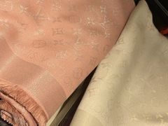 -乐蓬马歇百货公司(Rive Gauche)