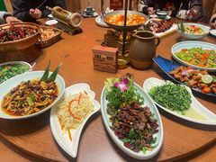 -老滇山寨•云南特色菜•地方菜•民族风情歌舞表演(金碧店)