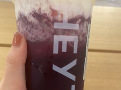 -喜茶(杭州滨江宝龙店)
