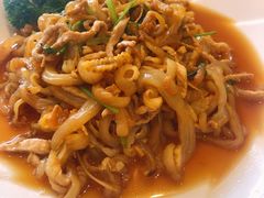 海蜇皮炒肉丝-牟传仁饭庄(星海店)
