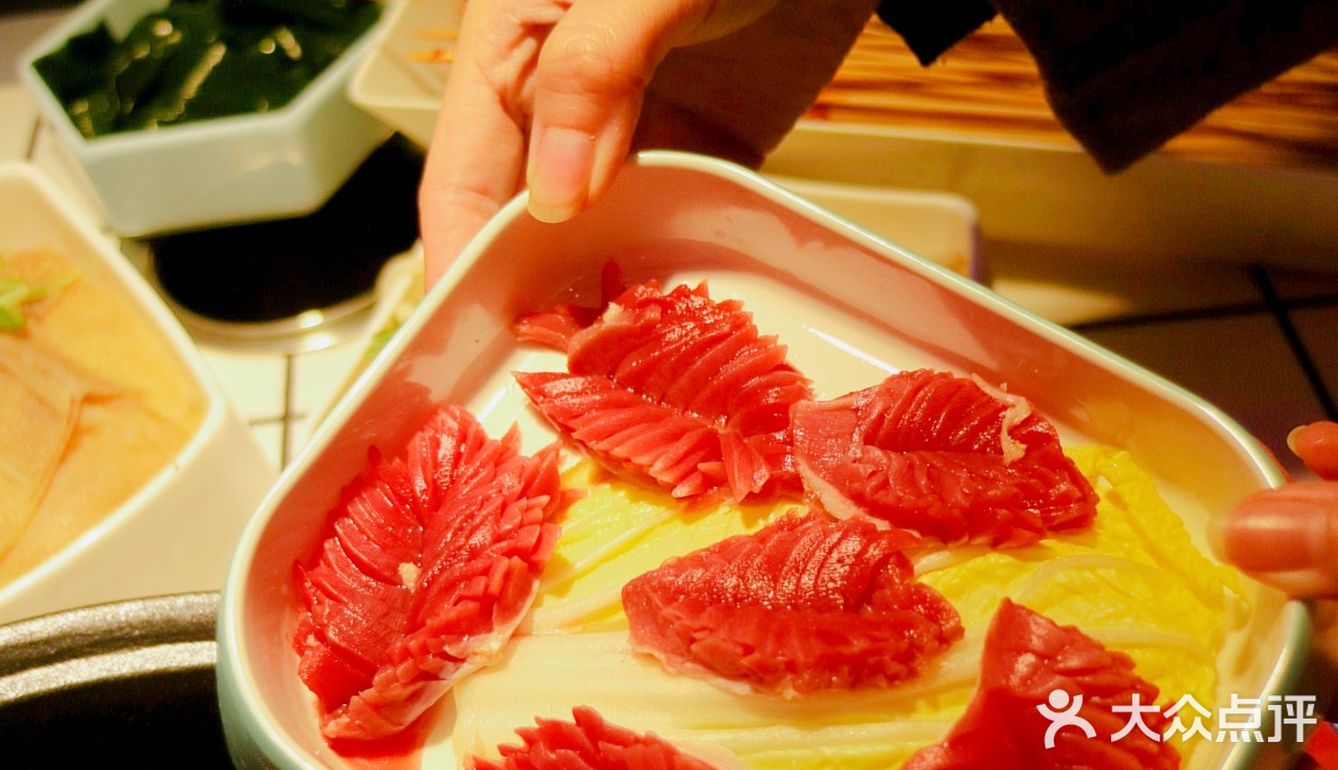 成都探店｜海椒市的素芬小姐姐喊你吃串串了