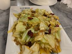 -蔼若春.传承三十年云南菜(金碧公园店)