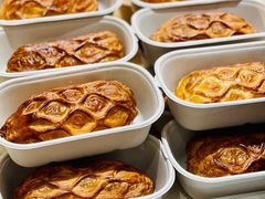 黑松露牛排惠灵顿可颂-HOT CRUSH趁热集合·现烤面包(环球港店)
